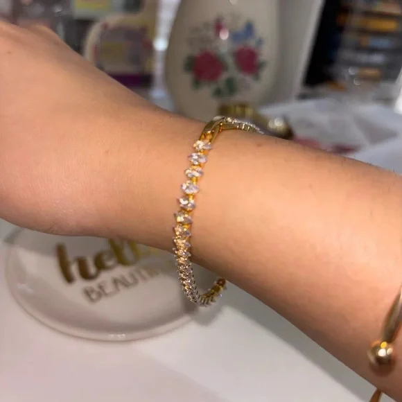 Tennis Luxury Zirconia Gold Bracelet - Picture 11 of 14